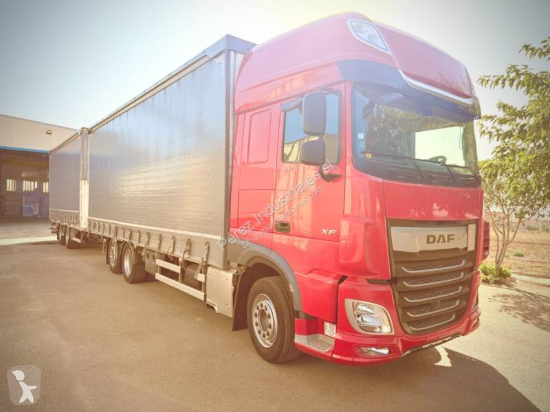 شاحنة مقطورة DAF