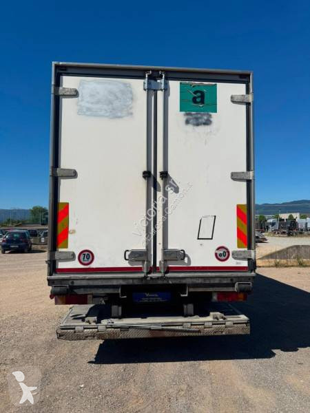 شاحنة مقطورة Iveco