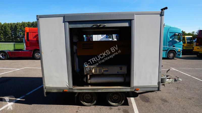 Kamion s návěsem Hapert 2 axle trailer with...