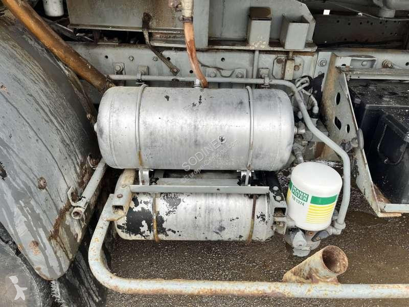 Kamion s návěsem Renault  MIDLINER M210.16