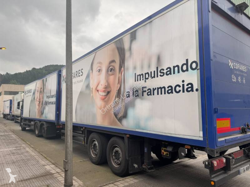 Camion remorque Mercedes