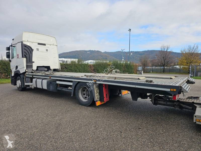 Lastbil med släp Renault