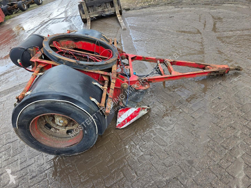 مقطورة Nooteboom 275/70 R22.5 Nooteboom 275/70...