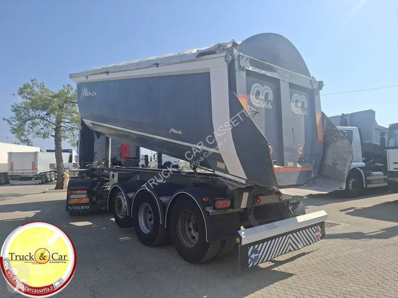 Camion remorque Volvo