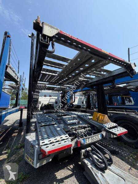 Camion remorque Iveco 460