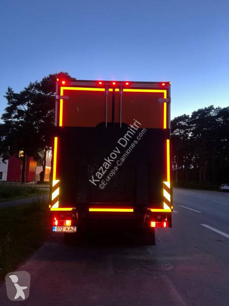 Camion remorque Mercedes