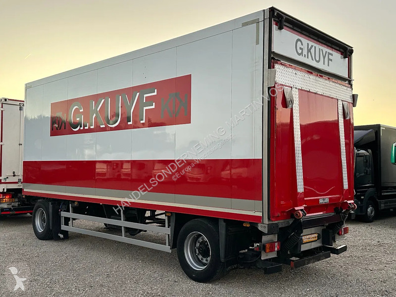 Camion remorque  GESLOTEN AANHANGER