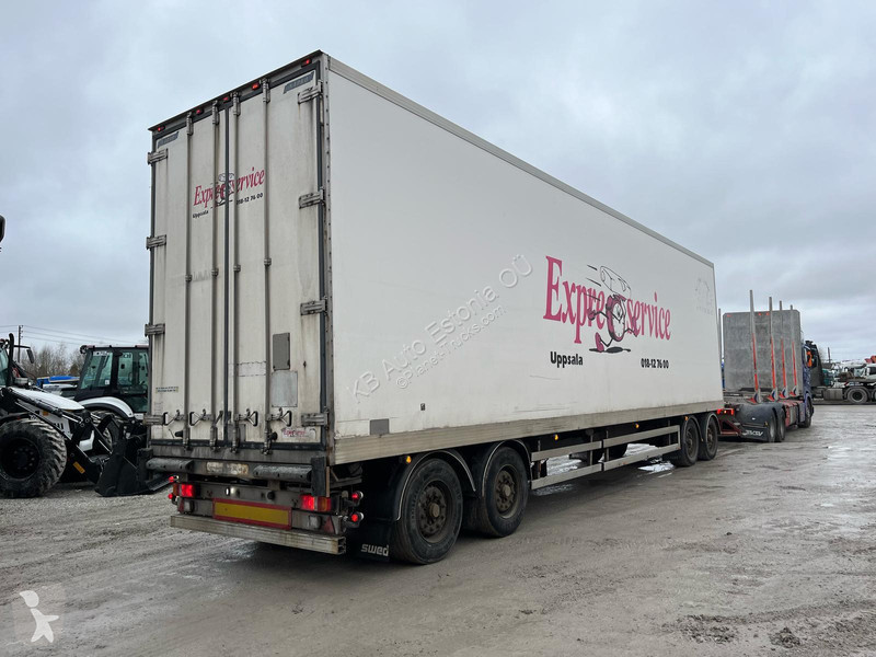 Camion remorque  D4HB13L61 BOX L=12424 mm