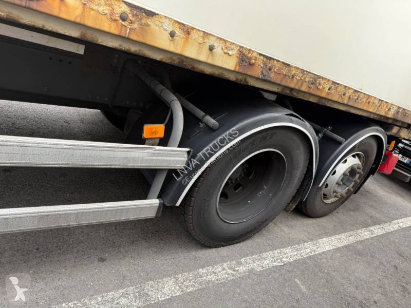 Camion remorque Renault