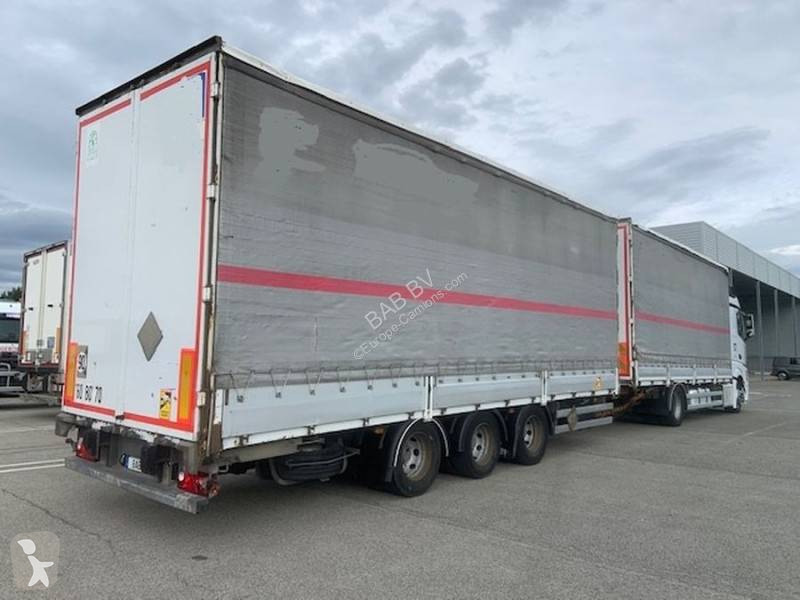 Camion remorque Mercedes