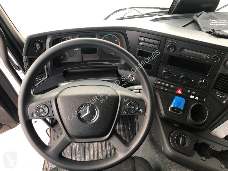 شاحنة Mercedes  3340