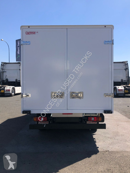 شاحنة مقطورة  Canter 3C15 + CARROCERIA BOTELLERA