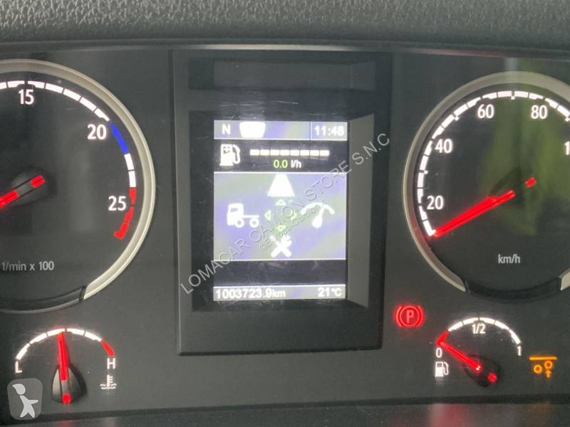 Kamion s návěsem Scania