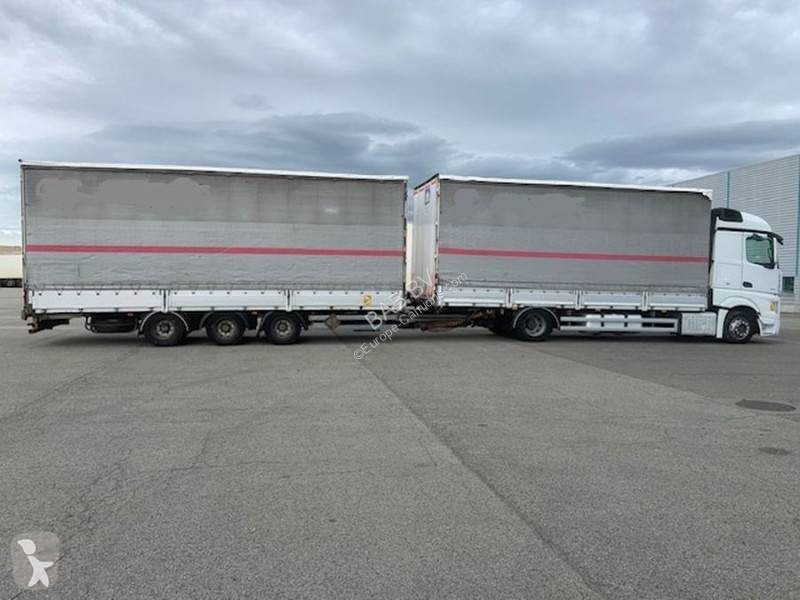 Camion remorque Mercedes