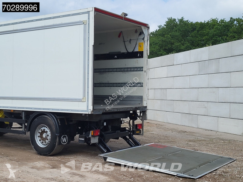 Camion remorque  N4K218 2 axles 43m3