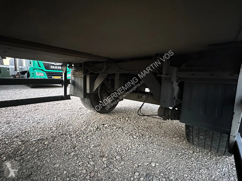 Camion remorque  GESLOTEN AANHANGER