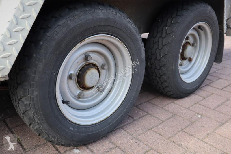 مقطورة Ifor Williams 2HB 2 Axel Trailer, 2.856...