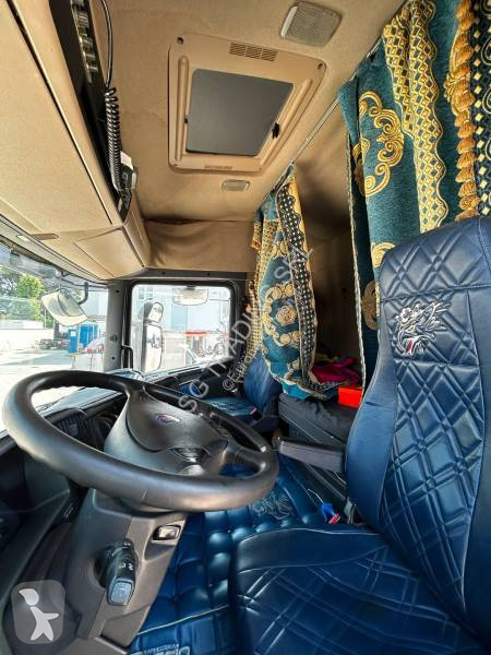 شاحنة مقطورة Scania