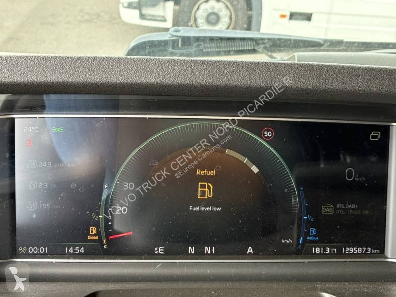 Kamion s návěsem Volvo 500 Globetrotter