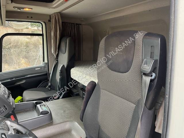 Camion remorque DAF