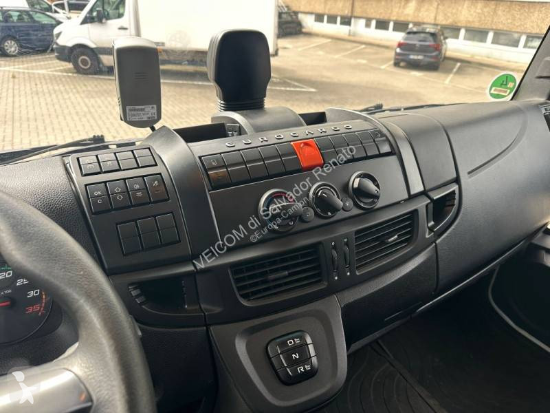 Camión remolque Iveco