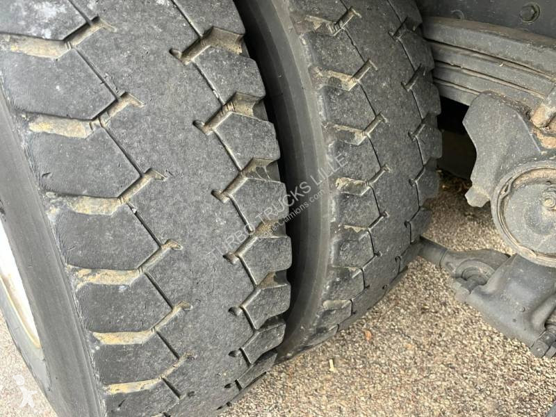 شاحنة Iveco
