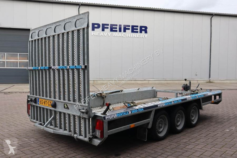 Camion remorque  Multi 3500kg Henra Multi 3500...