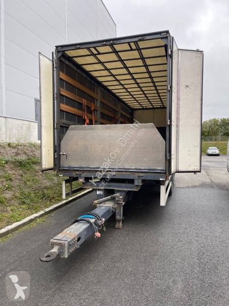 Camion remorque Mercedes