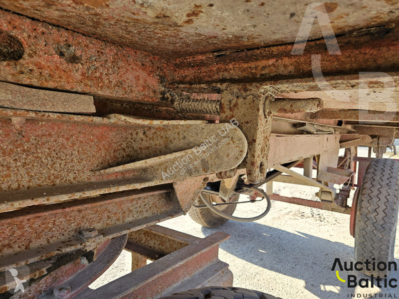 مقطورة Krone AZP 12
