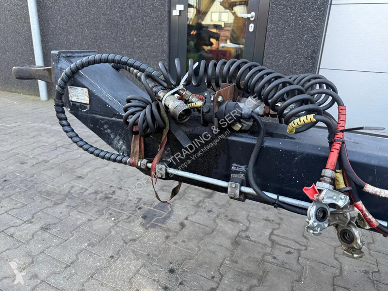 مقطورة  Zanner TPL18