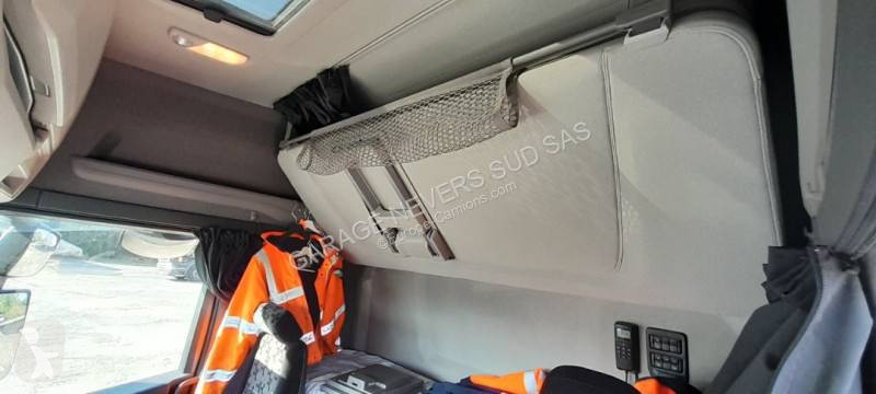 شاحنة مقطورة Scania
