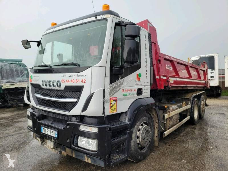 Camion cu remorca Iveco
