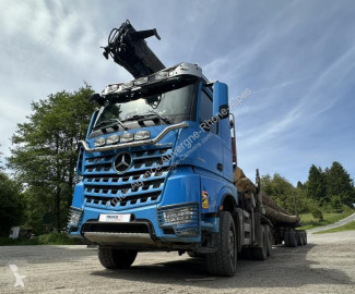 Ensemble routier grumier Mercedes