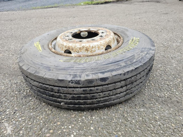 Bridgestone 9.5 R 17.5 LOWLOADER TIRE