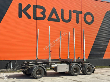 Автокомпозиция камион за превоз на трупи