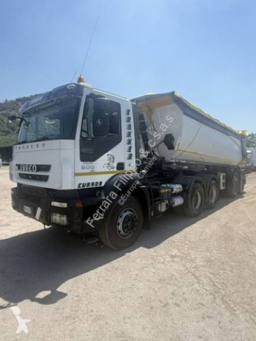 Автокомпозиция самосвал стандартен Iveco
