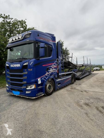 Tractora semi portacoches Scania
