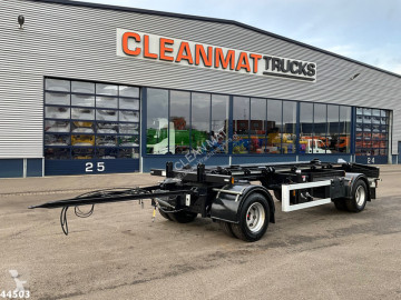 Ensemble routier porte containers