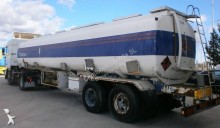 Ensemble routier citerne DAF