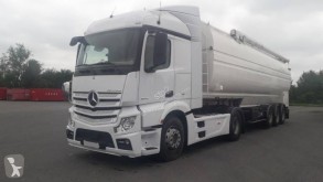 Mercedes Actros 1844