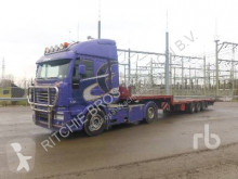 Tractora semi portamáquinas