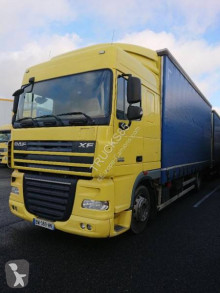 Autoarticolato Teloni scorrevoli (centinato) DAF XF105 510