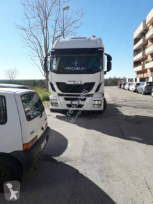 Ciągnik siodłowy Iveco Ecostralis 460 EEV używany