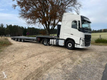 Volvo plató pótkocsis szerelvény FH 500 Globetrotter