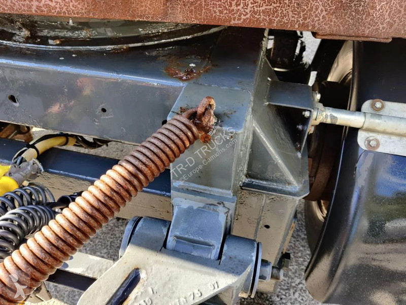 Remorque Fruehauf 3 AXLES - SMB AIR SUSPENSION...