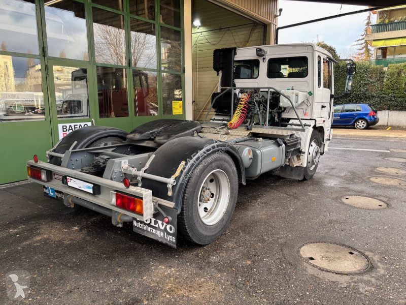Tracteur Volvo fl6h615