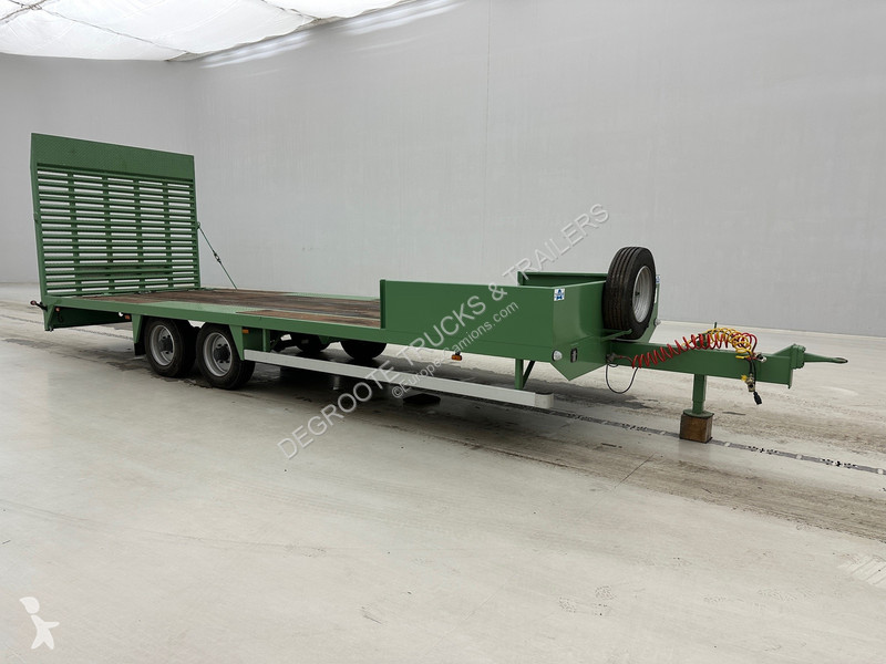 Ledat fordon Thomas Dieplader aanhanger