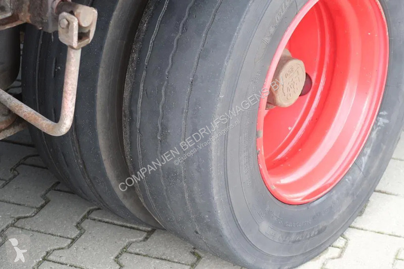Ansamblu cap tractor si semiremorca Zorzi Vee...