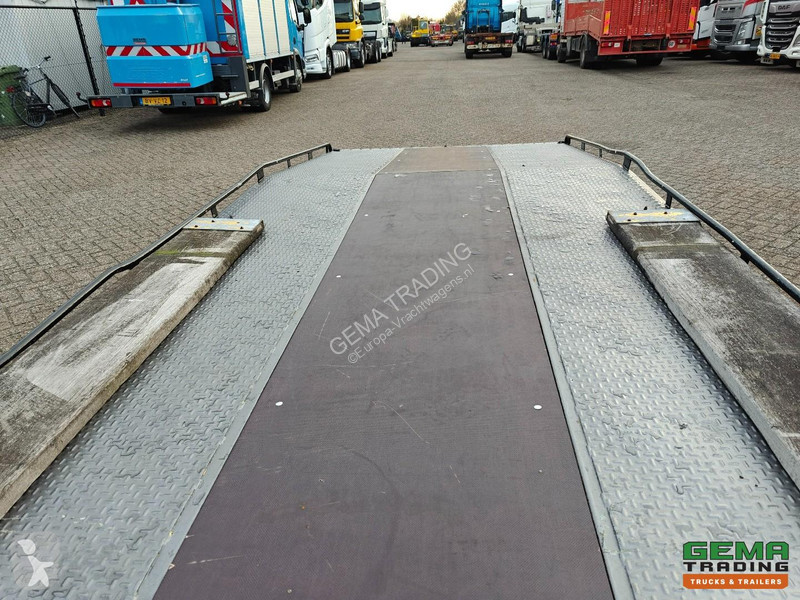 شاحنة مفصلية  R2028 Oprij Aanhanger Car...
