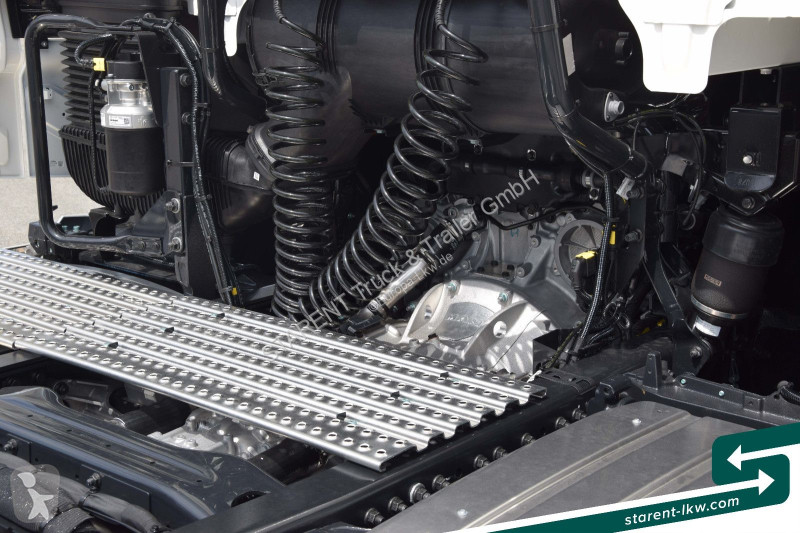 شاحنة مفصلية MAN 18.520 Low Deck Retarder...